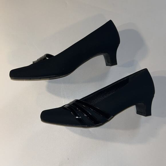 NIB Easy Street Entice Dress Shoe Square Toe Pump Black Size 6 - Picture 4 of 9